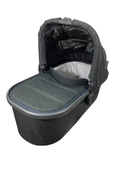 used UPPAbaby V2 Bassinet, Jake (Charcoal), 2023