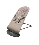 used BabyBjorn Bouncer Bliss, Dark Gray Frame, Sand Gray Cotton Classic Quilt