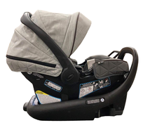 secondhand Graco Premier Snugride Snugfit 35 XT Infant Car Seat, 2022, Midtown