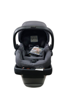 used UPPAbaby MESA V2 Infant Car Seat, Greyson (Charcoal Melange Merino Wool), 2023