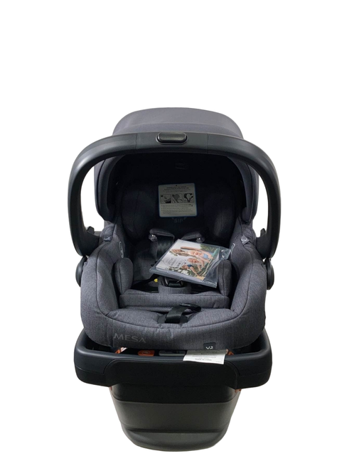 used UPPAbaby MESA V2 Infant Car Seat, Greyson (Charcoal Melange Merino Wool), 2023