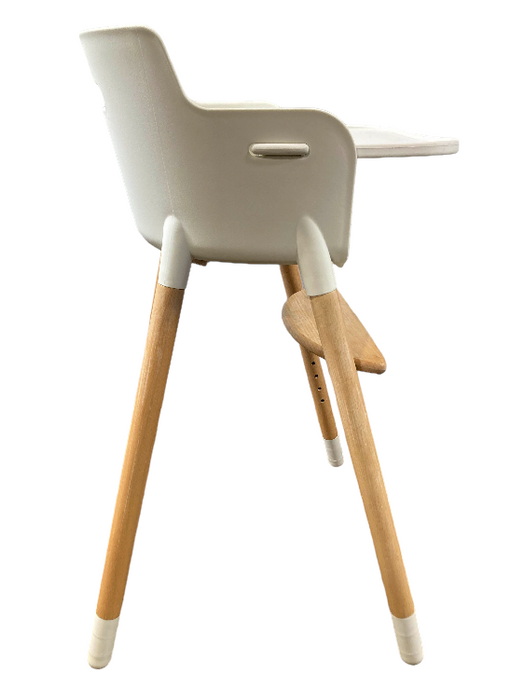 WeeSprout Wooden Highchair