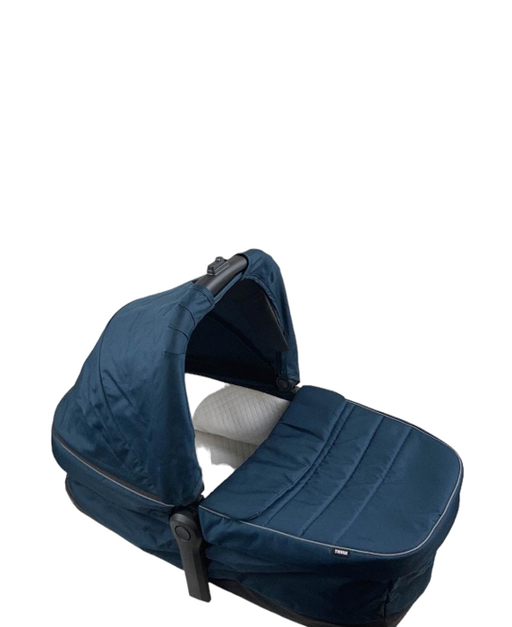 Thule Sleek Bassinet, Navy Blue