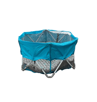 Regalo My Play Baby Portable Infant Bassinet