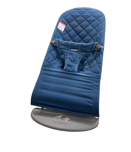 used BabyBjorn Bouncer Bliss, Dark Gray Frame, Midnight Blue Cotton Classic Quilt