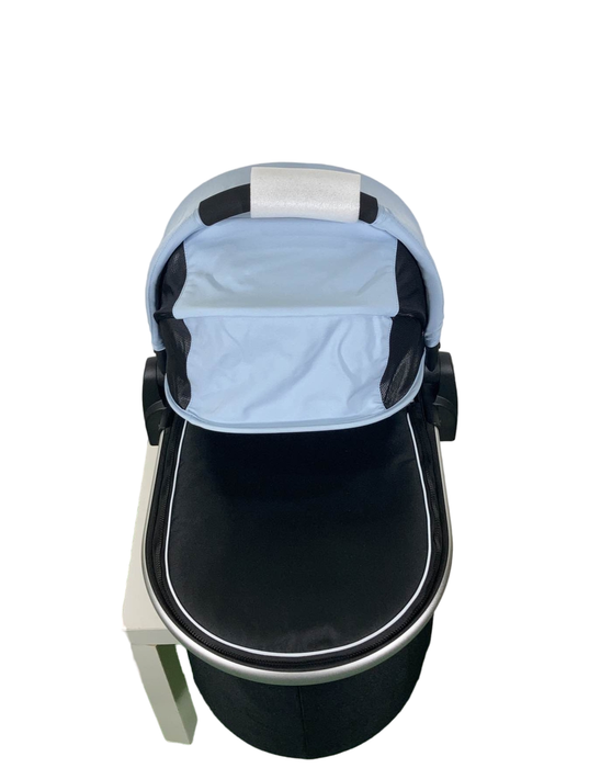 secondhand Mockingbird Bassinet 2.0, Sky, 2023