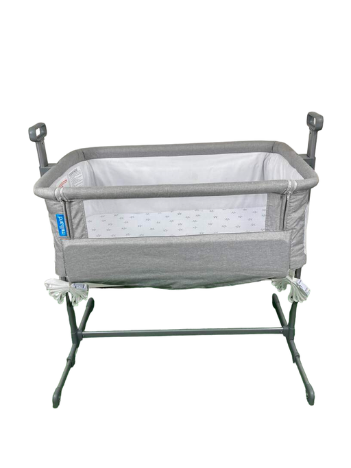 used Milliard Bedside Bassinet Side Sleeper/Portable Infant Crib