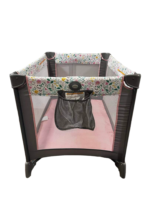 used Graco Pack 'n Play On The Go Playard And Bassinet, Tasha