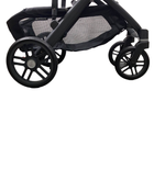 secondhand UPPAbaby VISTA V2 Stroller, 2023, Anthony (White & Grey Chenille)