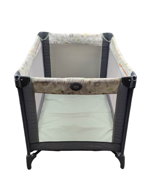 secondhand Graco Pack 'n Play Simple Solutions Portable Playard