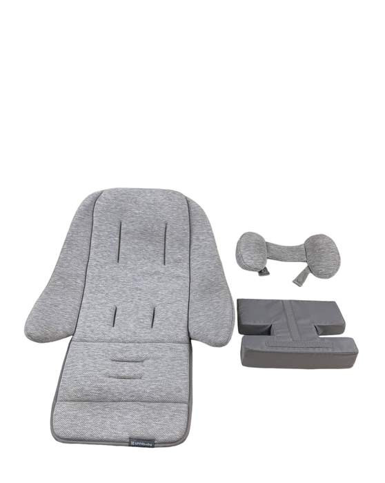 used UPPAbaby Infant SnugSeat, Grey