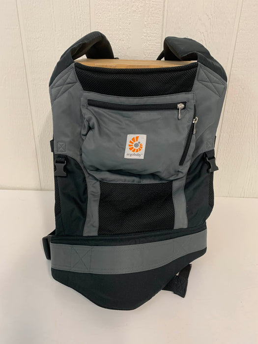 used Ergobaby Ventus Performance Carrier