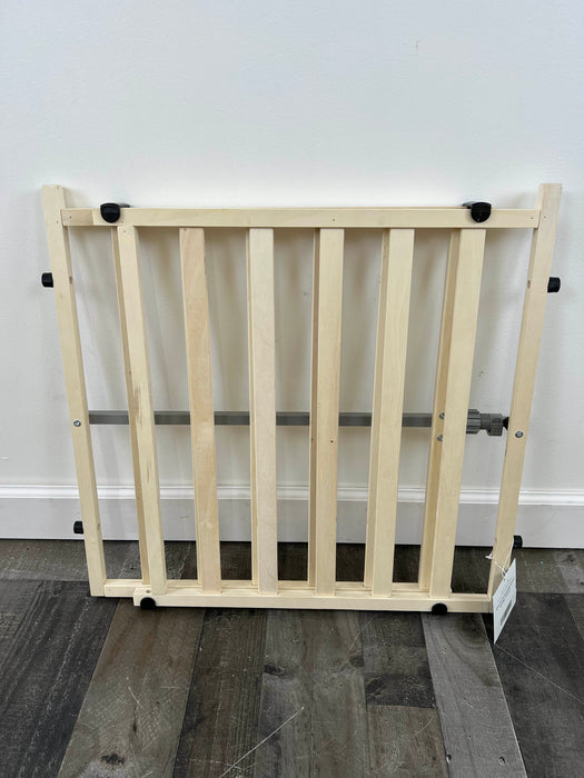 secondhand Regalo Wooden Expandable Safety Gate