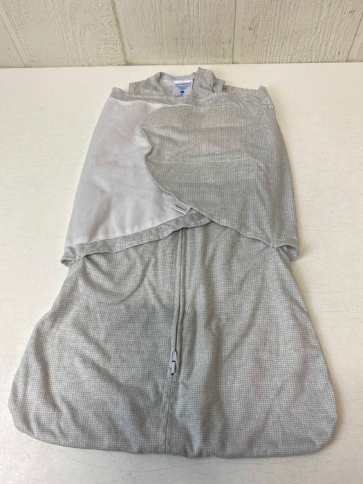 used Halo Safe Dreams Swaddle, Small 3-6 months