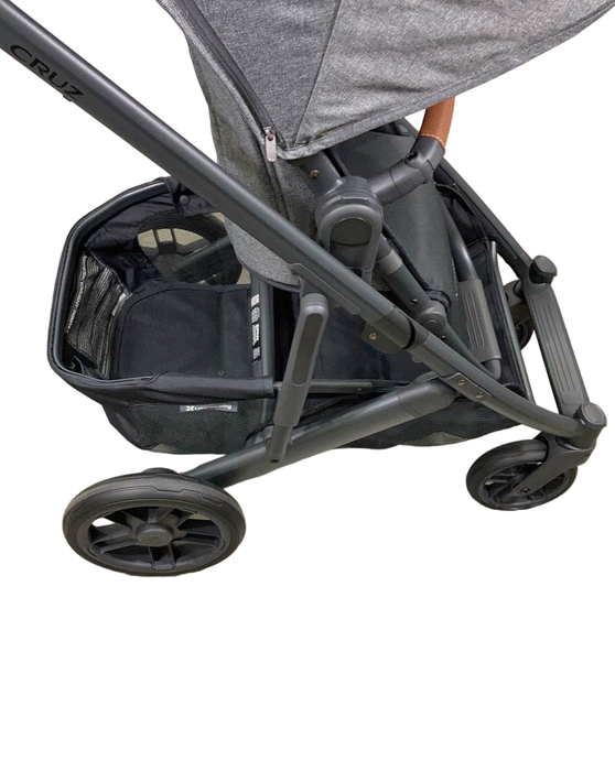 used UPPAbaby CRUZ V2 Stroller, 2022, Greyson (Charcoal Melange)