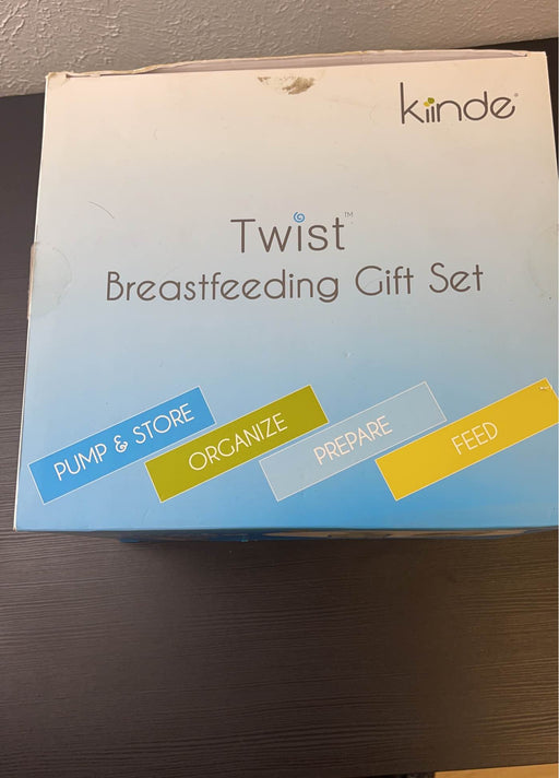 secondhand Kiinde Twist Breastfeeding Gift Set