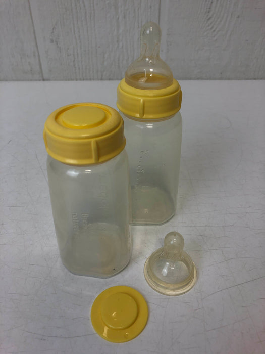 secondhand Medela 5oz Bottles