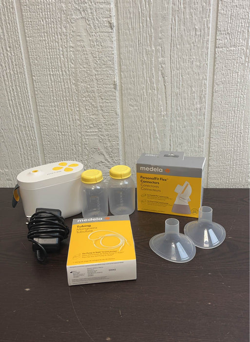 used Medela Pump In Style with MaxFlow