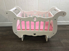 used Melissa & Doug Wooden Doll Crib With Bedding