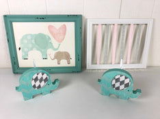 used BUNDLE Child’s Room Decor