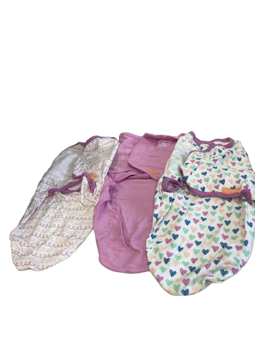 secondhand Summer Infant SwaddleMe Original Swaddle Wrap 3pk, Small (0-3 Months), Hearts and Hoops