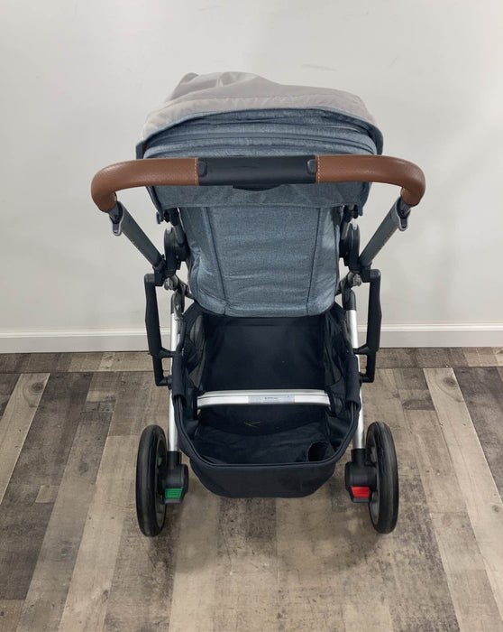 used UPPAbaby CRUZ V2 Stroller