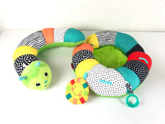 secondhand Infantino Prop-A-Pillar Tummy Time & Seated Support