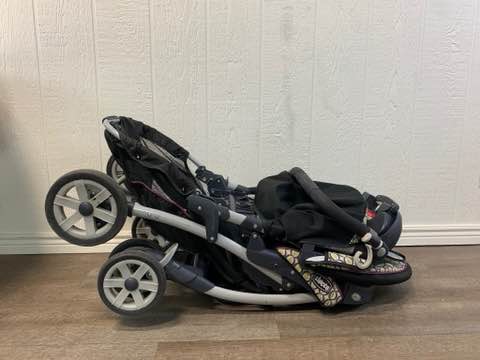 used Chicco Cortina 30 Travel System Stroller