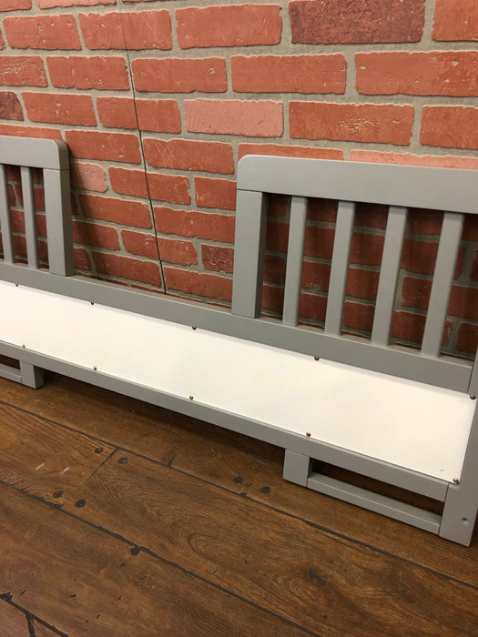 Karla Dubois Oslo/Copenhagen Toddler Conversion Rail