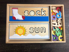 used Melissa & Doug See & Spell Wooden Educational Board