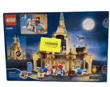 secondhand LEGO Harry Potter Hogwarts Hospital Wing 76398