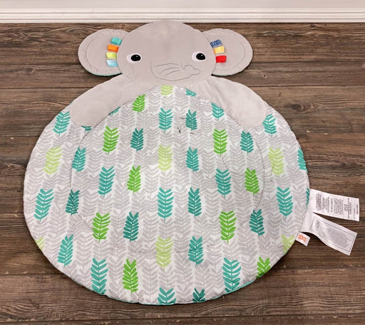 secondhand Bright Starts Hug-n-Cuddle Playmat