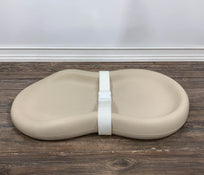 secondhand Keekaroo Peanut Changing Pad, Vanilla