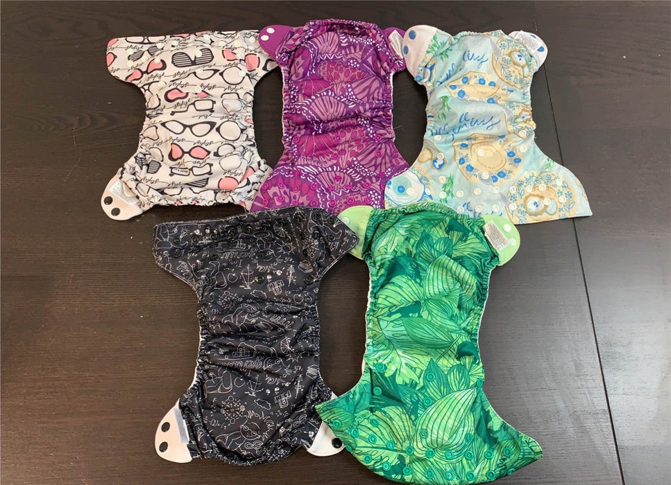 used BUNDLE bumGenius Diapers