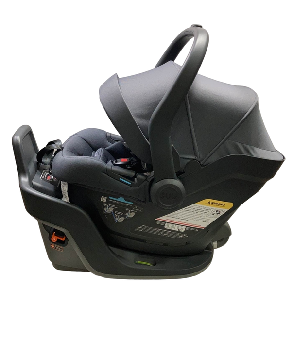 secondhand UPPAbaby MESA MAX Infant Car Seat and Base, 2022, PureTech Greyson