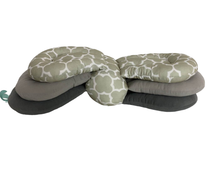 secondhand Infantino Elevate Adjustable Nursing Pillow