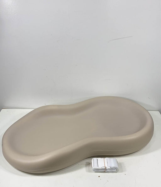 used Keekaroo Peanut Changing Pad, Vanilla