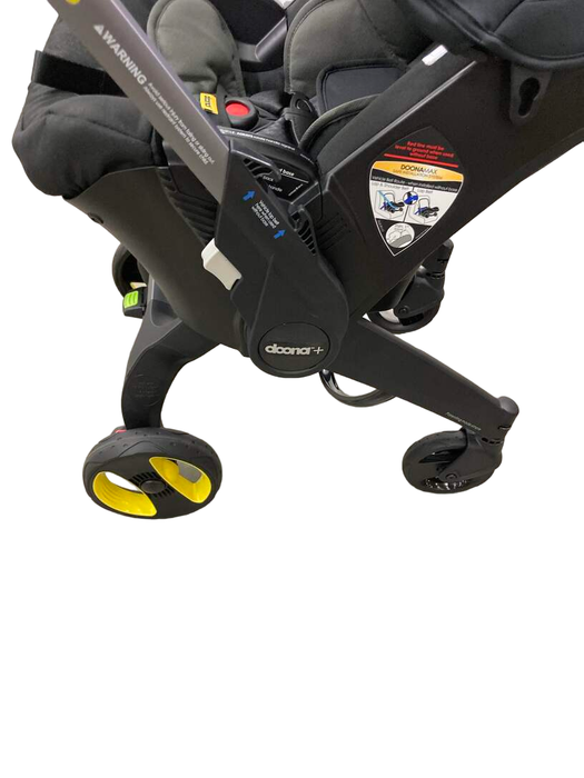 used Doona Infant Car Seat & Stroller Combo, 2023, Nitro Black