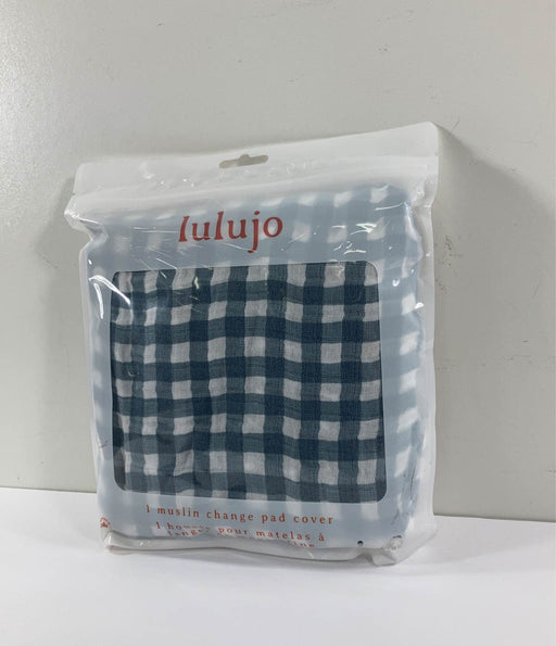 secondhand Lulujo Crib Sheet, stripes