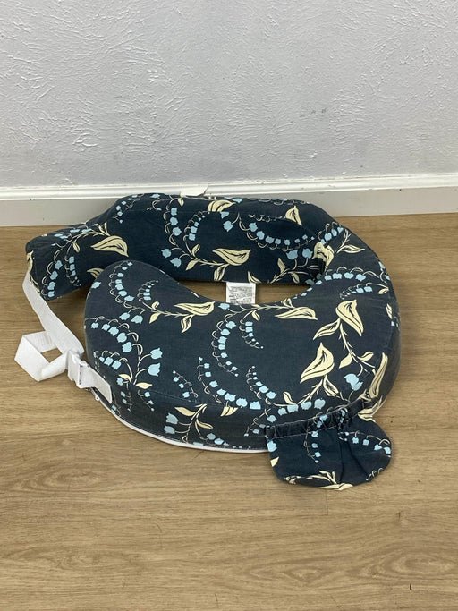 used My Brest Friend Nursing Pillow