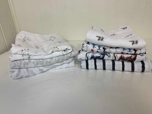 used BUNDLE Baby Swaddles