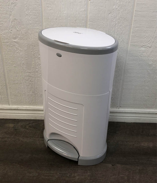 used Diaper Dekor Classic Diaper Pail, White