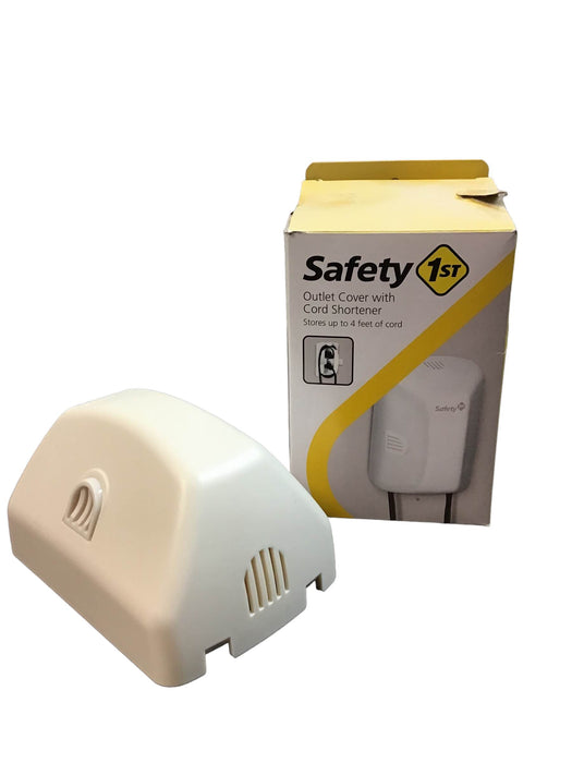 used Safety 1st Outlet Cover With Cord Shortener