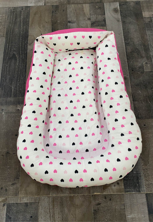 used Little Grape Land Baby Lounger