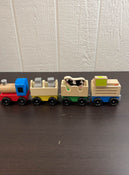 used Melissa & Doug Wooden Farm Train Set