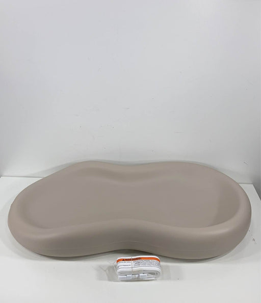 secondhand Keekaroo Peanut Changing Pad, Vanilla