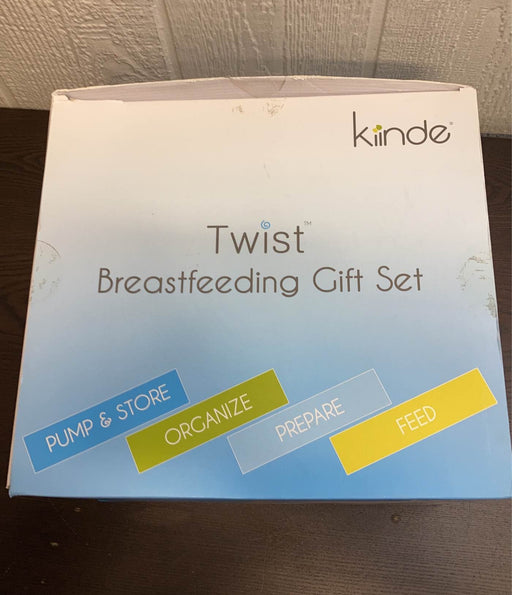 secondhand Kiinde Twist Breastfeeding Gift Set