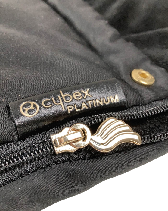 Cybex Platinum Footmuff, Jeremy Scott Wings