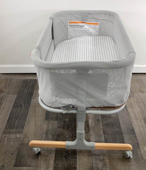 secondhand Skip Hop Cozy-Up 2-in-1 Bedside Sleeper and Bassinet