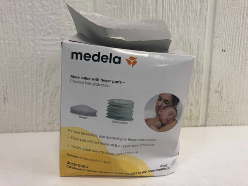 secondhand Medela Disposable Nursing Pads